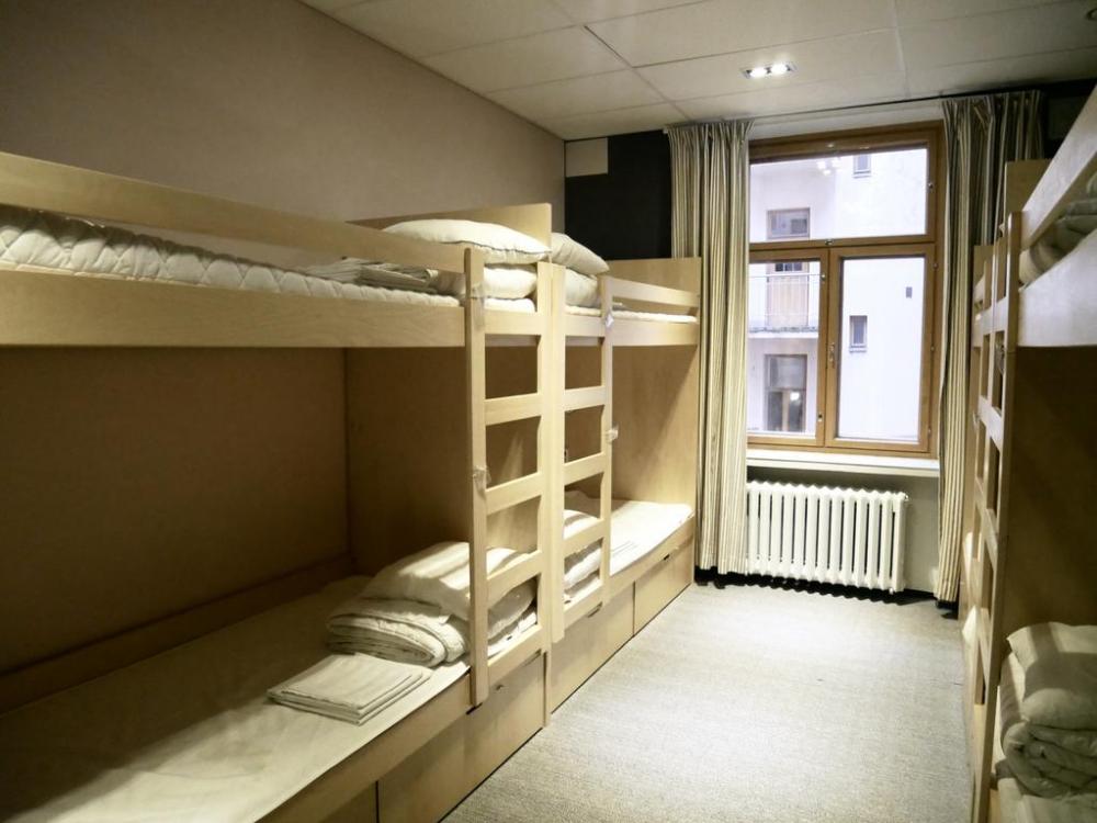 8 Betten im Schlafsaal - Gemischt - Standard - Gemeinschaftsbad auf dem Flur