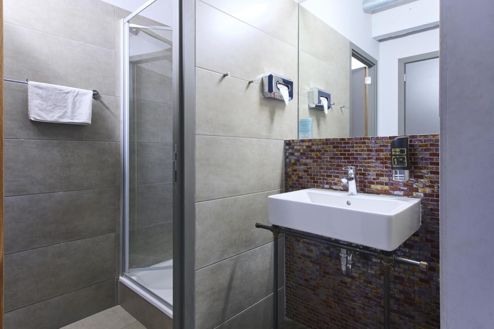 Zweitbettzimmer - Gemischt - Standard - privates Bad