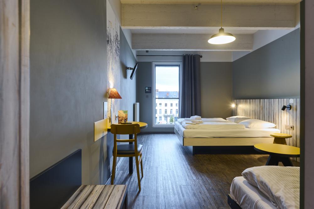 Zweitbettzimmer - Gemischt - Standard - privates Bad