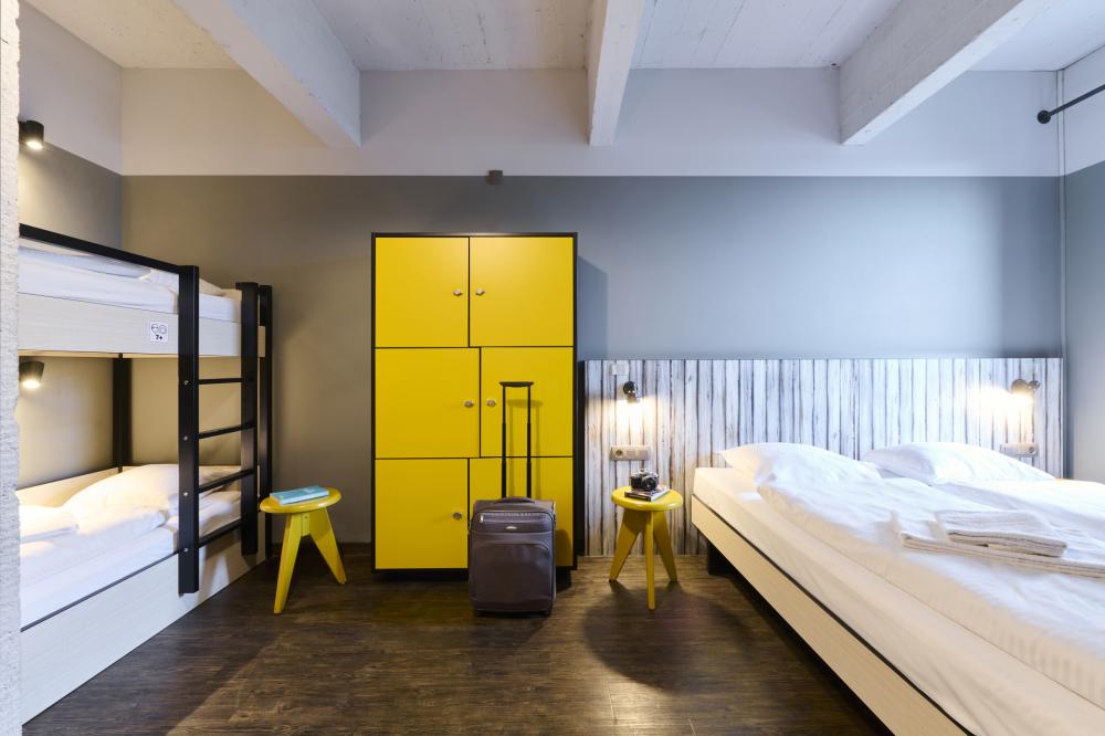 Vierbettzimmer - Gemischt - Standard - privates Bad