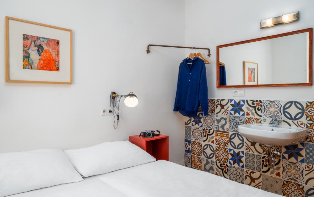 Doppelzimmer - Gemischt - Budget - Gemeinschaftsbad auf dem Flur
