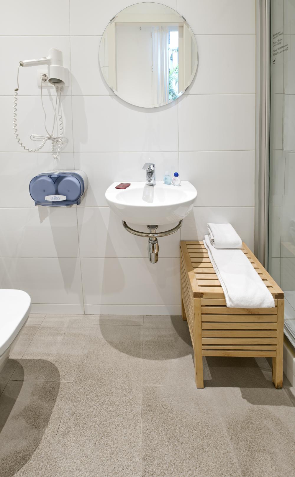 Doppelzimmer - Gemischt - Standard - privates Bad