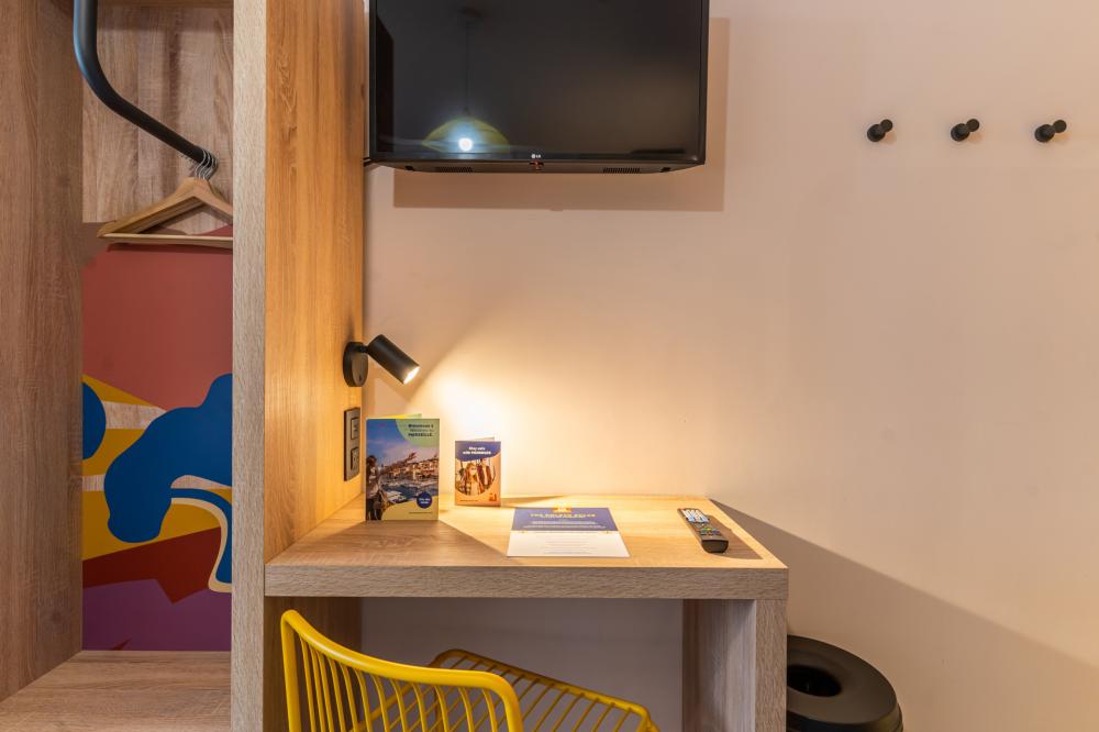 Zweitbettzimmer - Gemischt - Standard - privates Bad