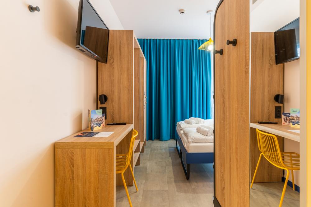 Privatzimmer mit zwei Einzelbetten für eine Person - Gemischt - Standard - privates Bad
