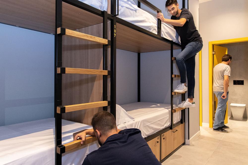 8 Betten im Schlafsaal - Gemischt - Standard - privates Bad