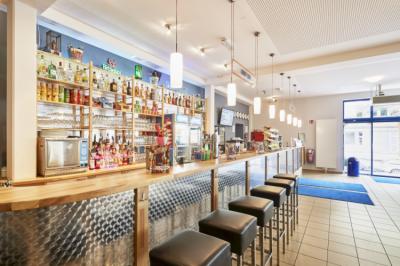 Bar Image