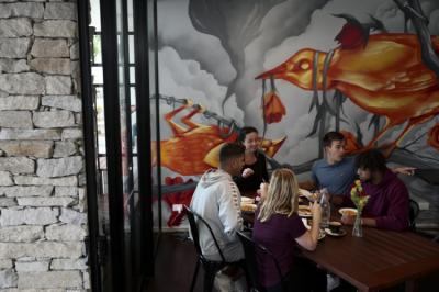 Check-in Café Image