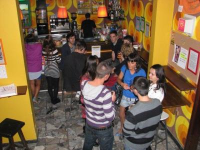 Bar Image