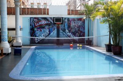 Swimmingpool Image